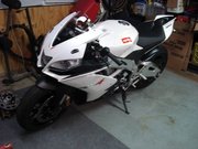 2010 Aprilia RSV4 R