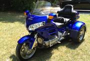 Honda Goldwing GL1800 Blue Trike One Owner Goldwing Trike only 3330 mi