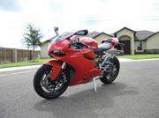 2012 Ducati Superbike.3, 700 miles on it..