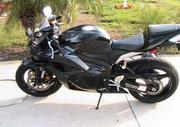 2009 HONDA CBR 600RR 1800 MILES..