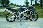 2001 Suzuki : GSX-R Miles: 7480 Engine Size (cc): 1000